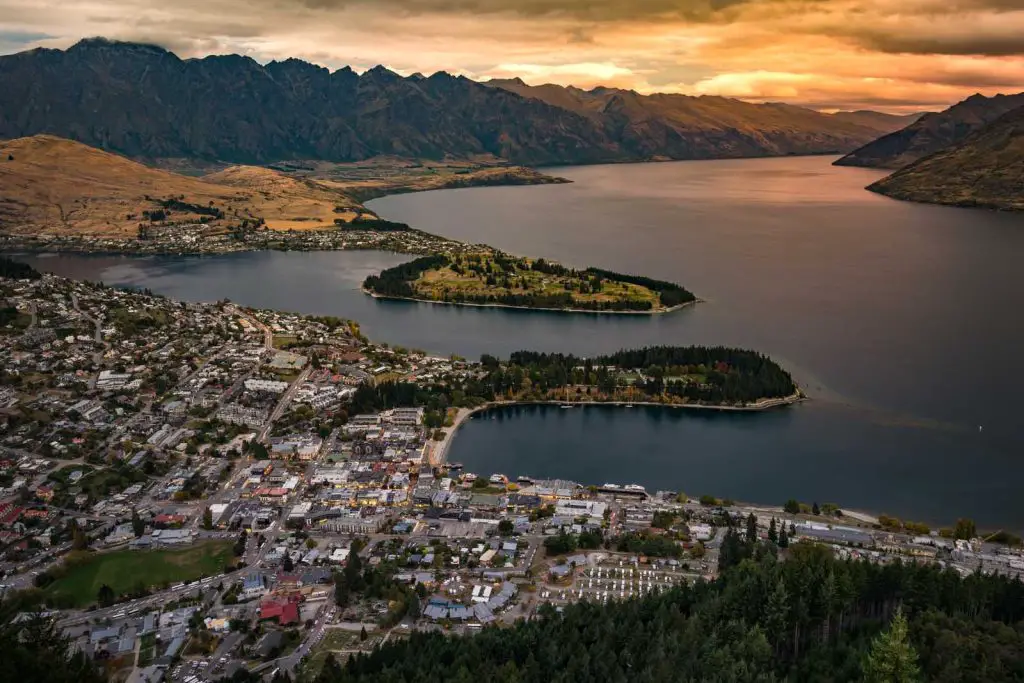 23 Amazing Things to do in Queenstown, New Zealand